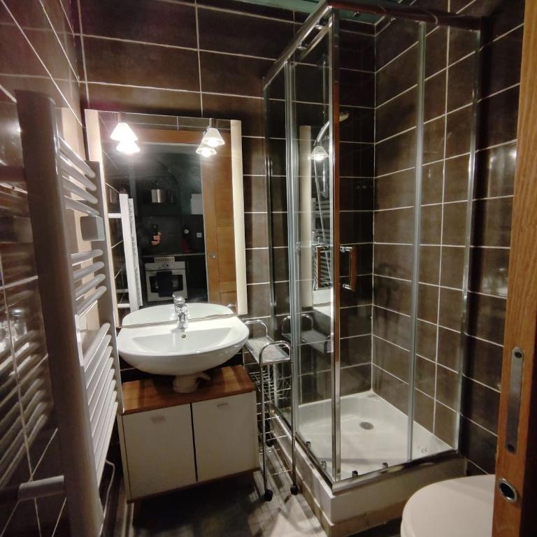 Studio calme et chaleureux Aix centre - Appartamento con 1 Camera da Letto - 12