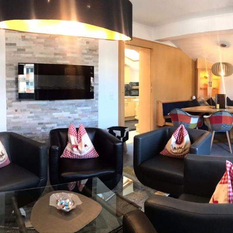 Landhaus Josefa - Three-Bedroom Apartment with 2 Balconies and Mountain View - 11