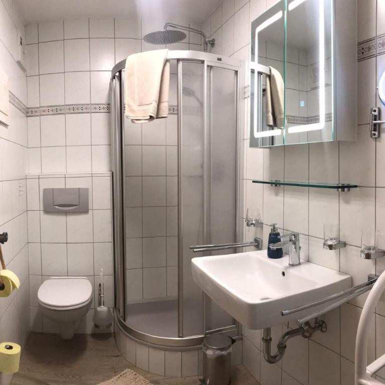 Landhaus Josefa - Three-Bedroom Apartment with 2 Balconies and Mountain View - 13