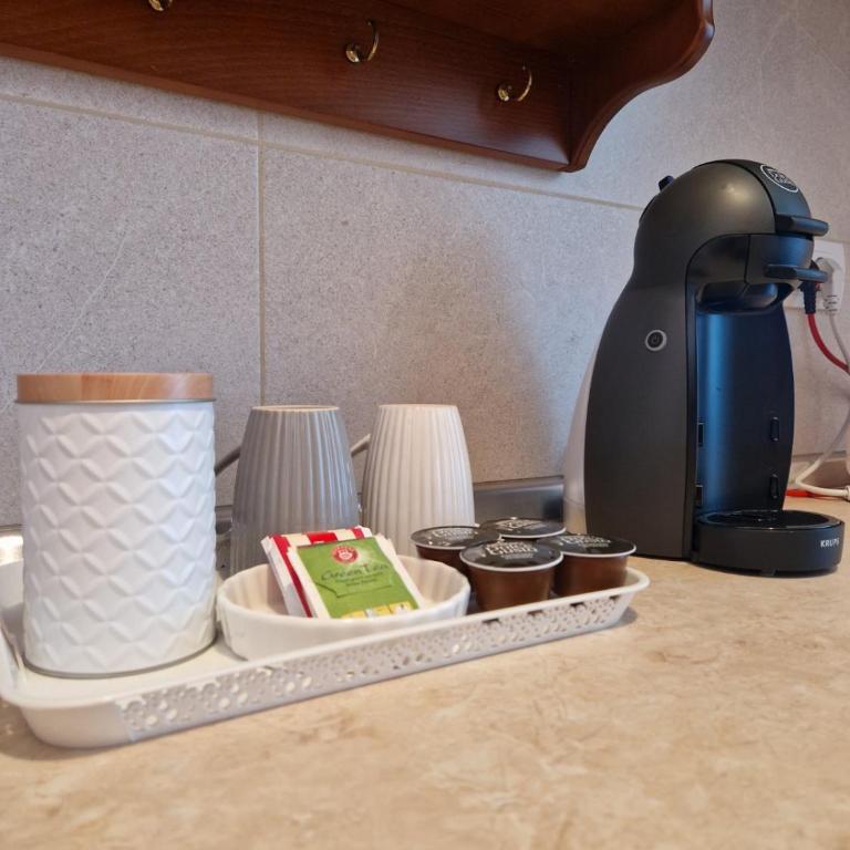 Apartmani Stan na dan 34 - Apartman sa 2 Spavaće Sobe i Balkonom - 8