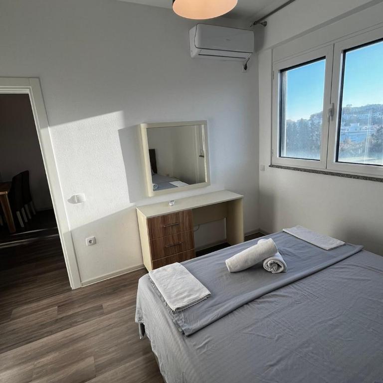Amore - Two-Bedroom Apartment with Terrace - 10