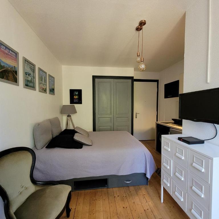 Le Beau Site - Studio Apartment - 14