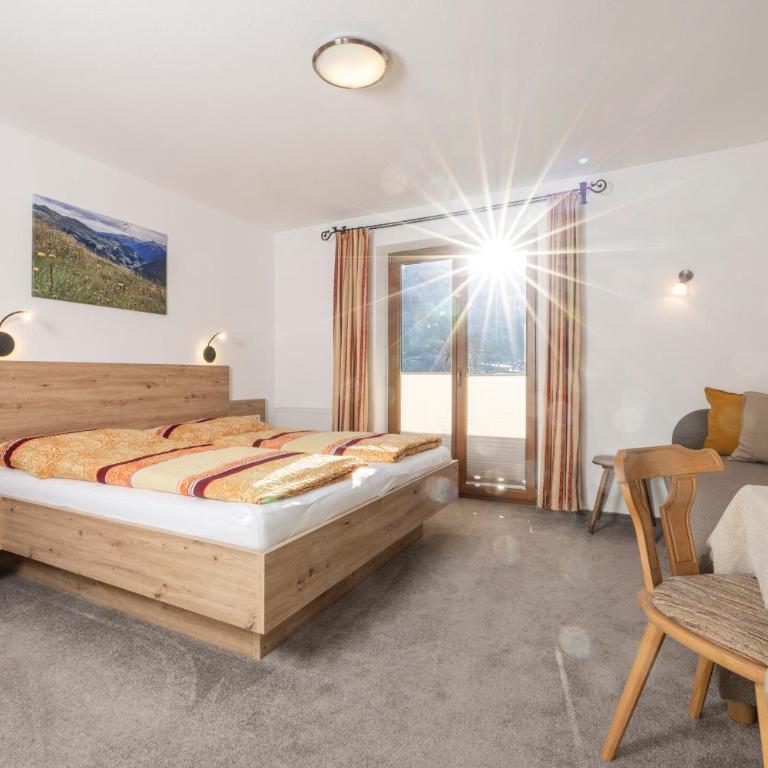 Lippnerhof - Two-Bedroom Apartment - 2