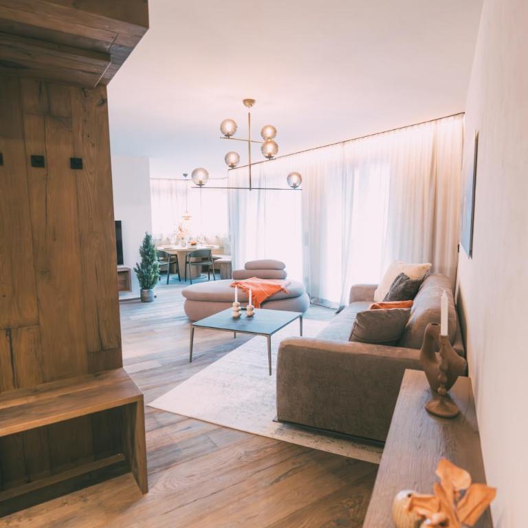 LIVALPIN 2Enjoy - with private Sauna - Two-Bedroom Apartment with Sauna, Balcony and Mountain View - 16