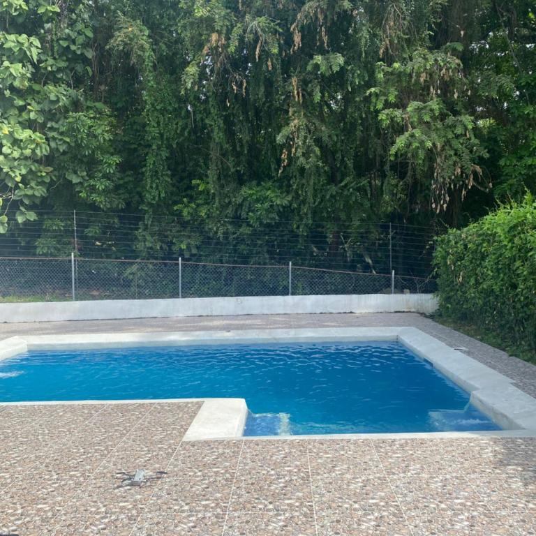 confortable casa con piscina privada - Casa de 4 dormitorios - 4