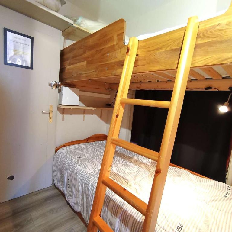 Studio confortable 4 pers avec balcon au Pla d'Adet - FR-1-457-366 - Estudio - 9