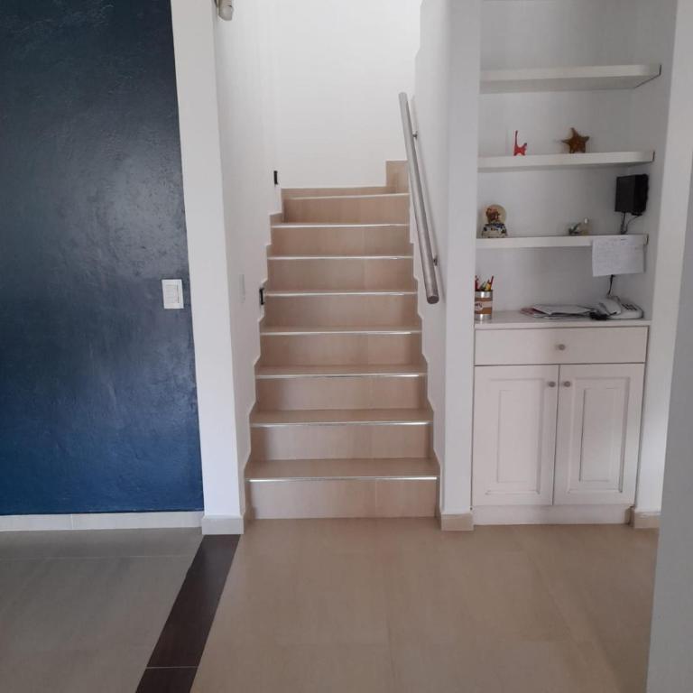 casa alquiler Pinamar, barrio nayades - Three-Bedroom House - 13