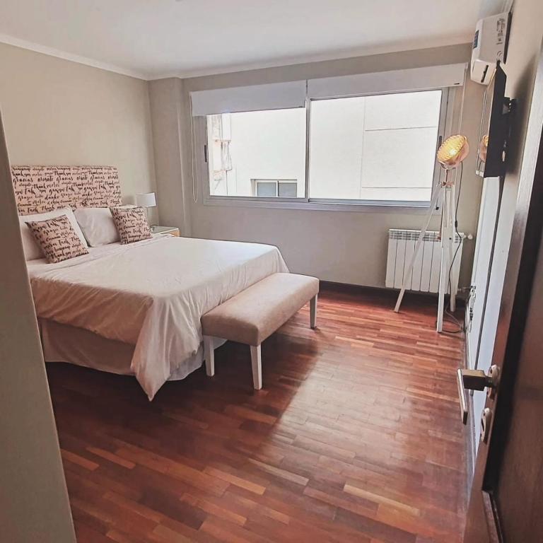 Departamento Caseros Centro - Apartamento Deluxe de 2 dormitorios con balcón - 12