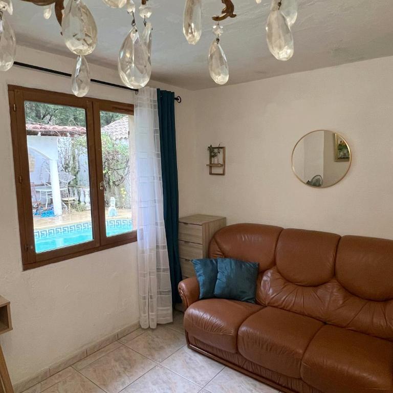 Bed & Breakfast Le Beauséjour - Chambre Double - Vue sur Piscine - 4