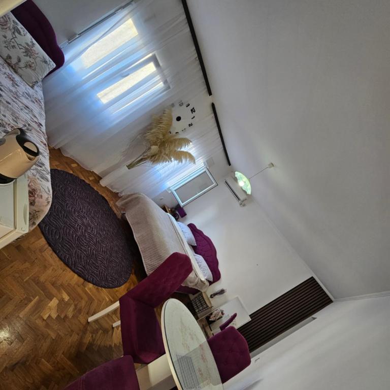 Studio Dzana - One-Bedroom Apartment - 4