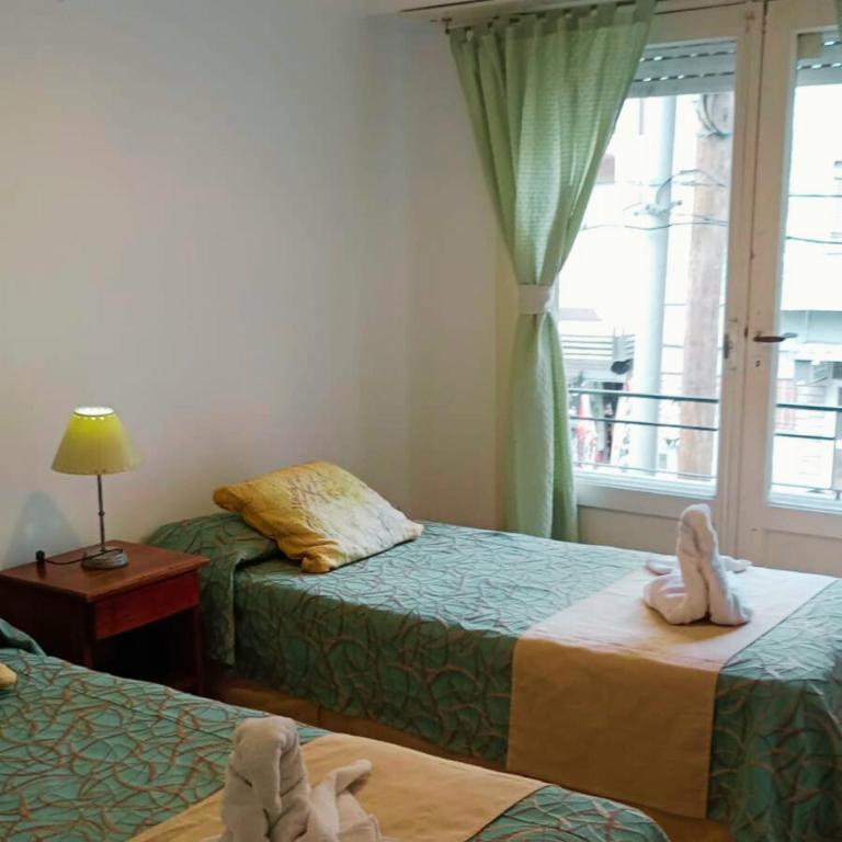 Hotel San José MDQ - Economy Triple Room - 17