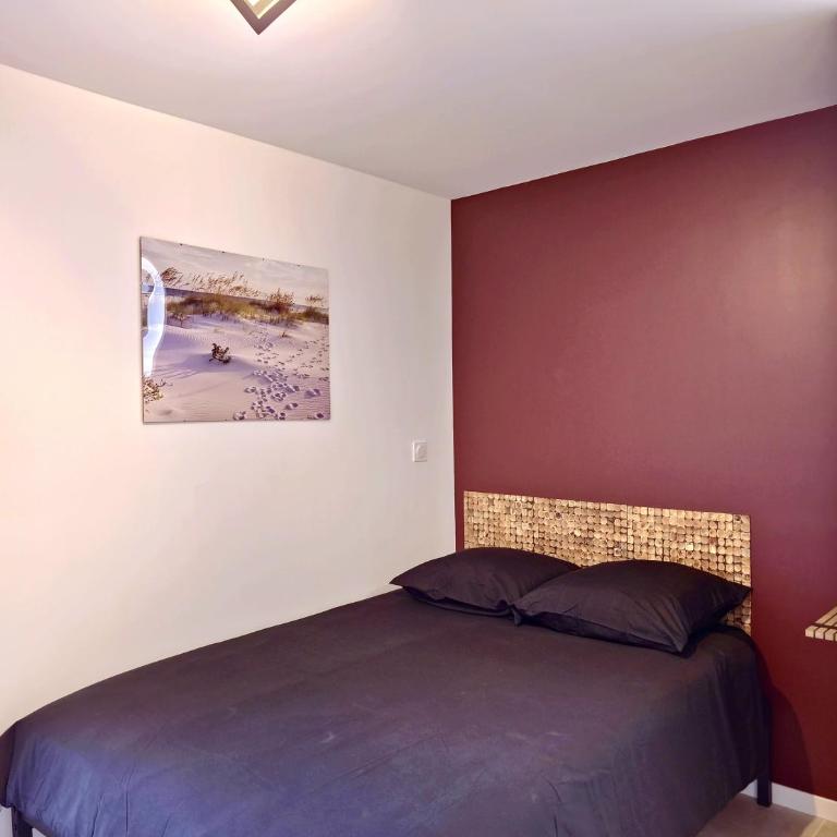 Les chambres de Sandrine avec dans un appartement en collocation - Chambre Double avec Salle de Bains Privative - 6
