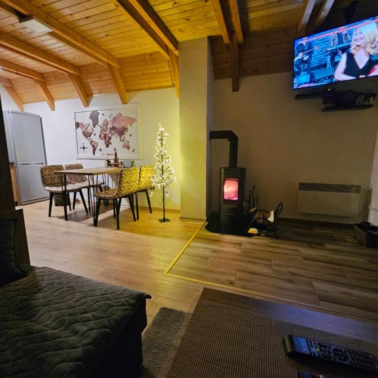 Vikendica IVA - Two-Bedroom House - 42