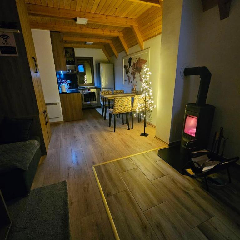 Vikendica IVA - Two-Bedroom House - 43