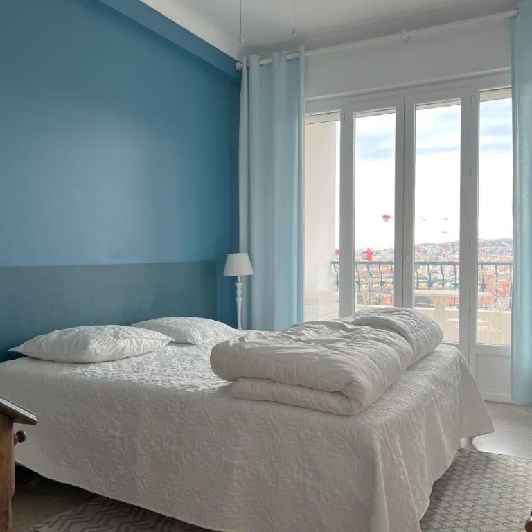 Terrace and view on all Nice city - Apartamento de 1 dormitorio con terraza - 5
