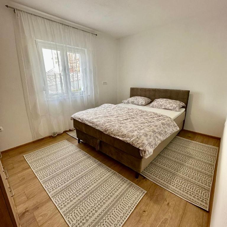 Emos apartment - Two-Bedroom Apartment - 6