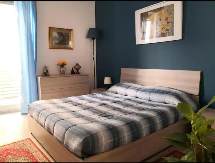 Trinità City Centre - locazione turistica affitto breve - Three-Bedroom Apartment - 11