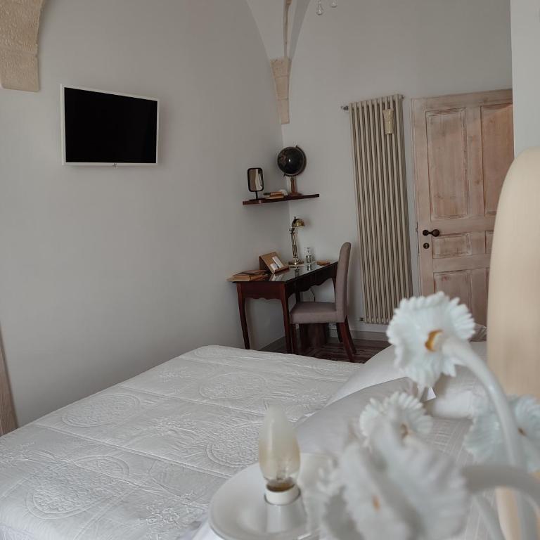 ROSSINI GUEST HOUSE - Double Room with Balcony - 27
