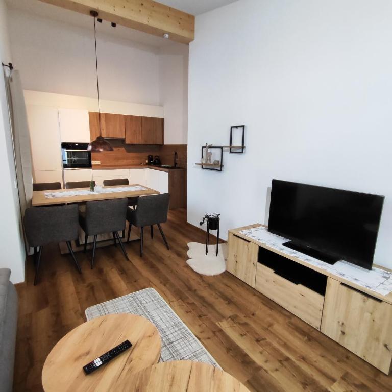 Apart Anna & Anton - Apartment mit 2 Schlafzimmern und Bergblick - 2