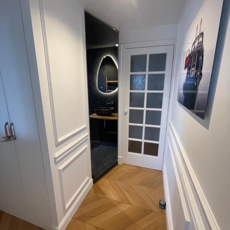 Apparemment luxueux niché dans les arbres - Appartement 1 Chambre Deluxe - Vue sur Ville - 18