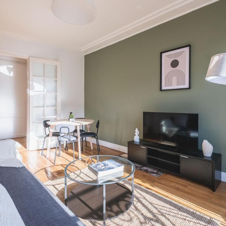 Logement Haut de Gamme à Grenelle - Appartement 2 Chambres - 12
