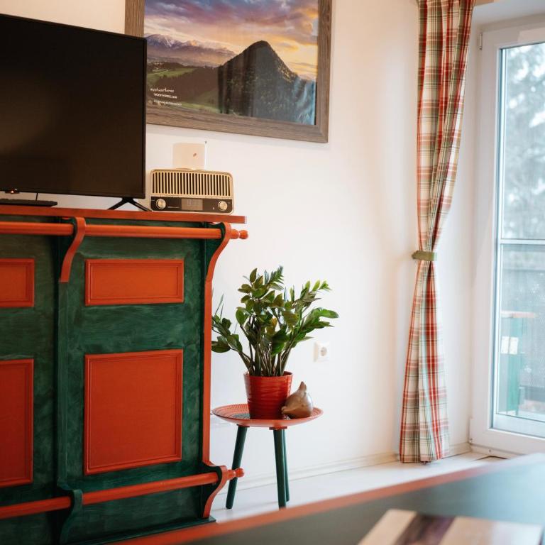 Schwalbennest Velden - Apartment mit Blick auf die Berge - 9