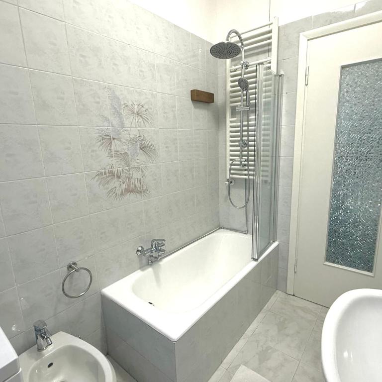 Il Giardino del Comandante - con Garage - Appartamento con 2 Camere da Letto - 18