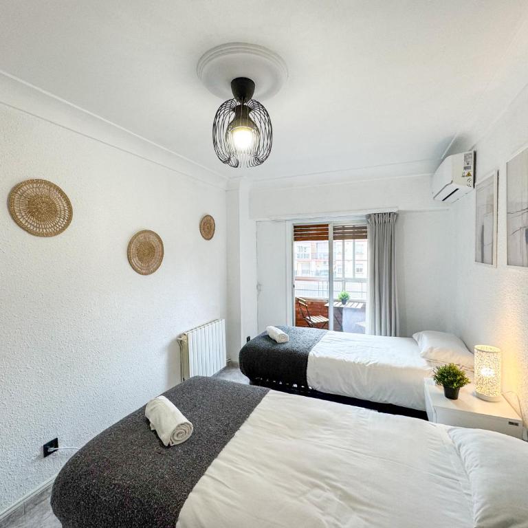 El Aguila Del Pilar ComoTuCasa - Three-Bedroom Apartment - 6