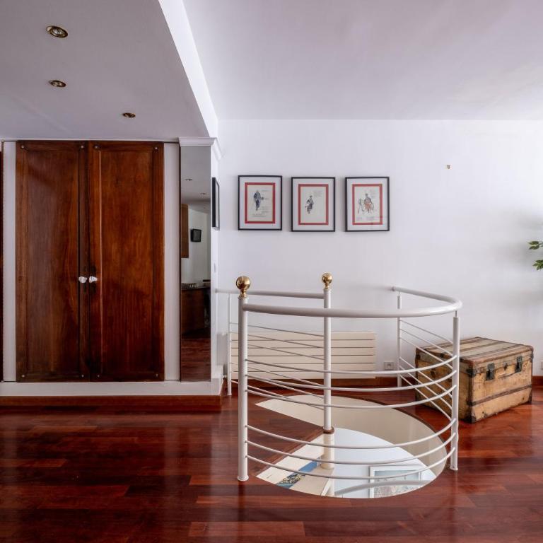 Loft d Exception au Pied des Champs-Élysées - Appartement 2 Chambres - 31