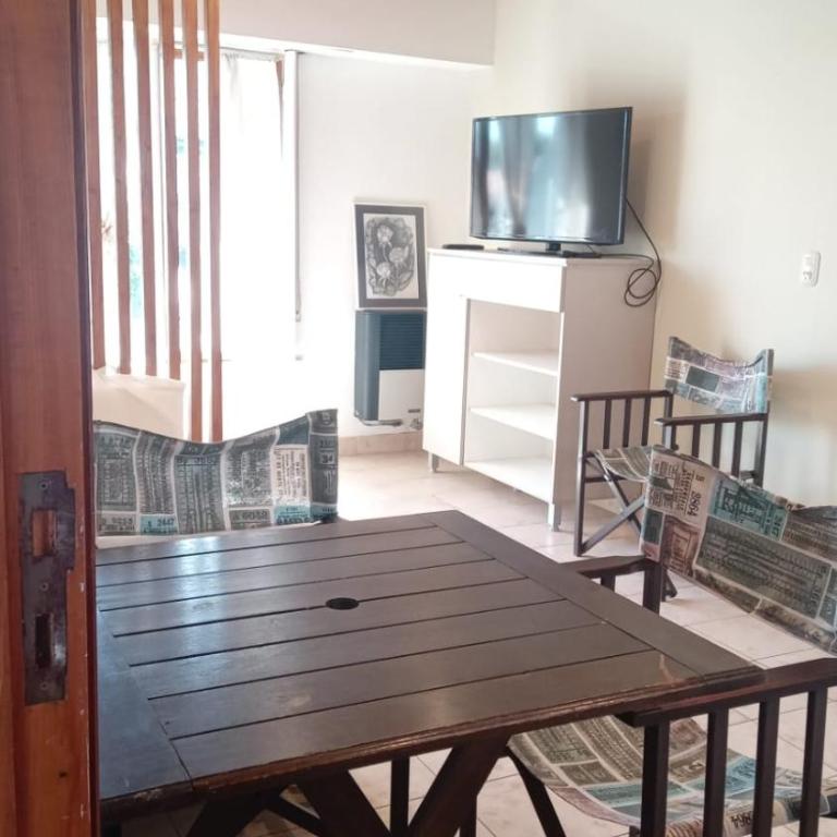 Departamento planta alta - Apartamento de 1 dormitorio - 3