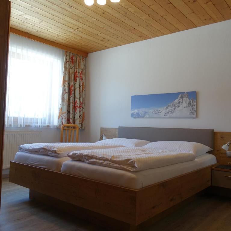 Aparthaus Birkenheim - One-Bedroom Apartment with Terrace - 4