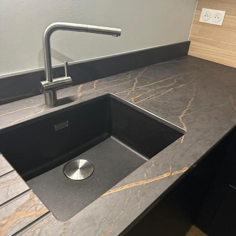 EUEXIA - À MARÉE HAUTE - Magnifique appartement climatisé 70 m2, Grande terrasse 42 m2, classé 4 étoiles - Appartement 2 Chambres - 12