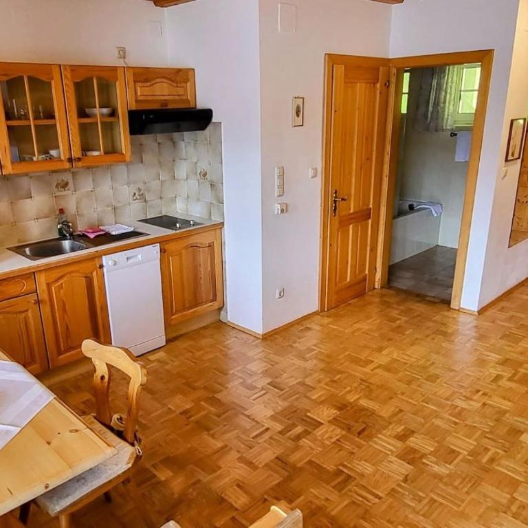 Pension Sedlak - Apartment mit 1 Schlafzimmer und Balkon - 12