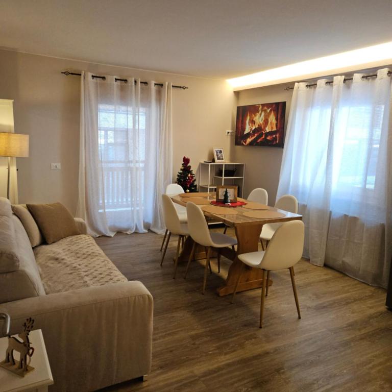 Dany Lodge Snow & Fun - Appartamento con 2 Camere da Letto e con Vista Montagna - 8