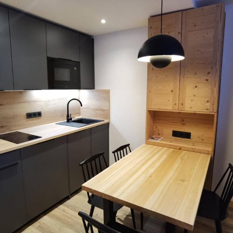 MyHome RPP184 - Emplacement imbattable, Studio 4 pax remis à neuf ! - Apartamento Estudio con balcón - 3
