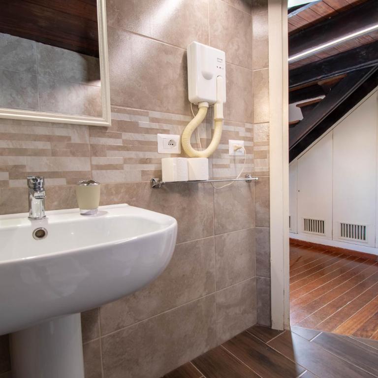 Casa Trasteverina - Casa con 2 Camere da Letto - 25
