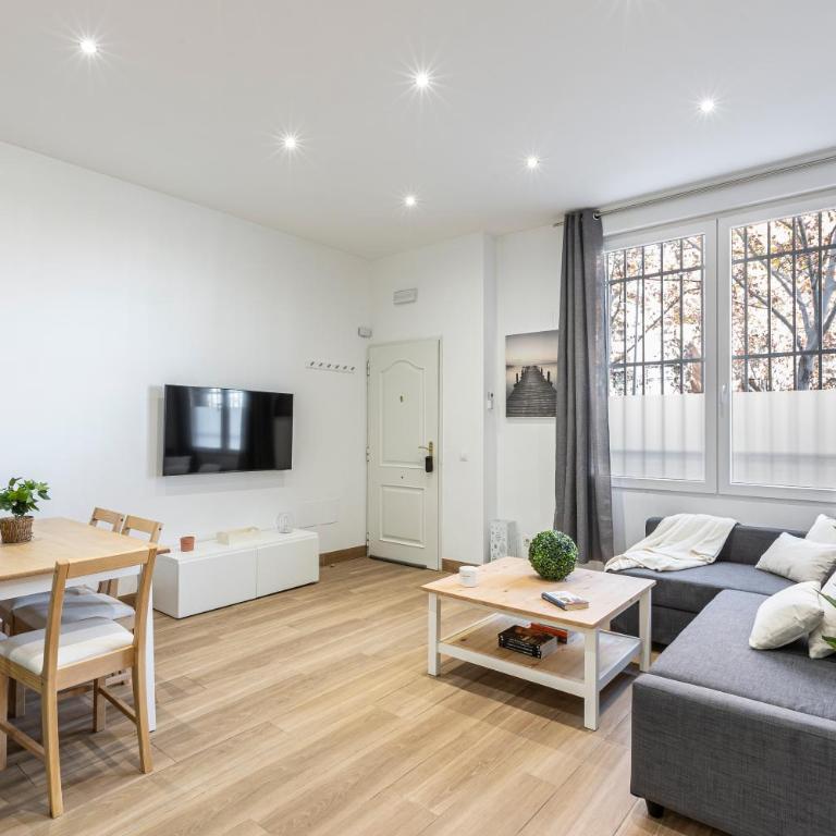 Apartamento a 5 minutos del centro de Madrid 6P - Two-Bedroom Apartment - 1