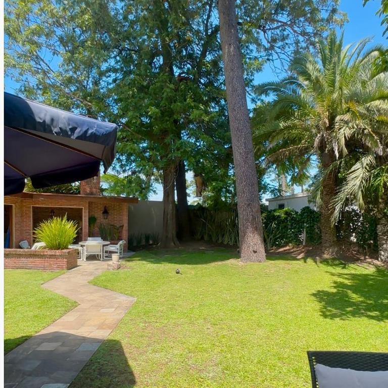 Amplia casa divina zona - Casa de 4 dormitorios - 12