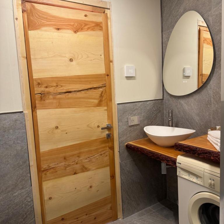 Cesa Balzan - Appartamento Deluxe con 2 Camere da Letto e Balcone - 25