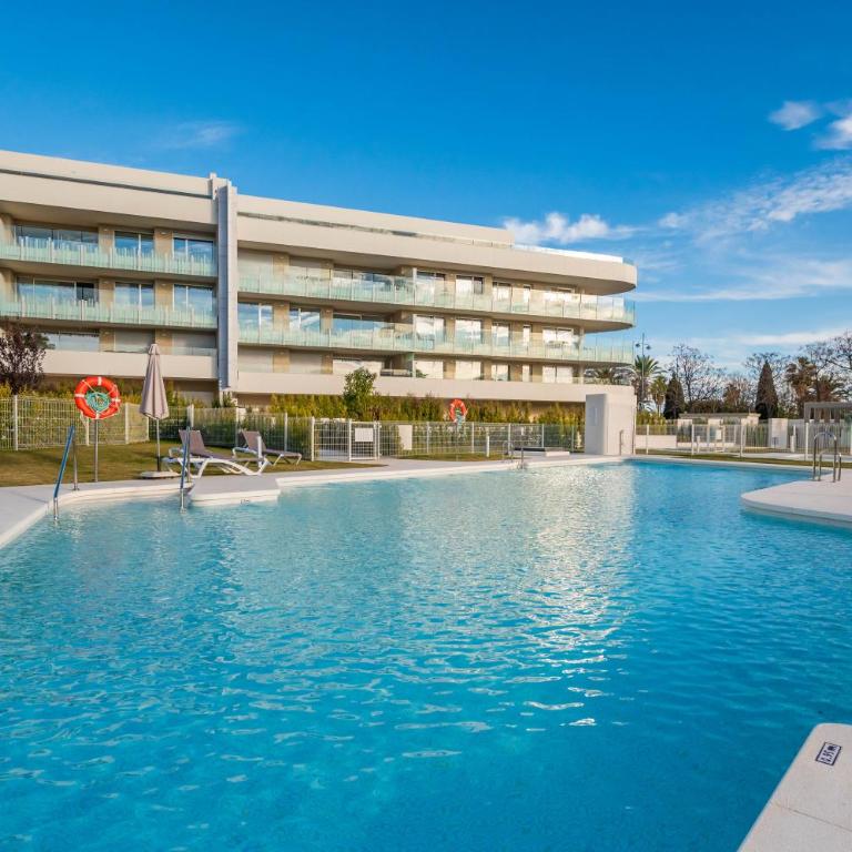 Newly Built 3 BDRM Luxury Apt Close to the Beach - Apartamento de 3 dormitorios - 3