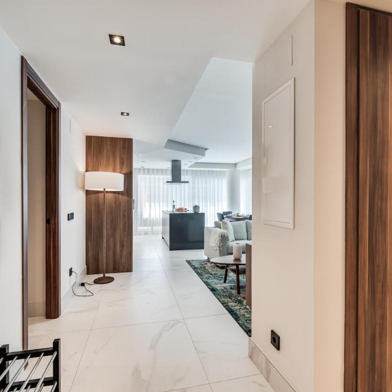 Newly Built 3 BDRM Luxury Apt Close to the Beach - Apartamento de 3 dormitorios - 39