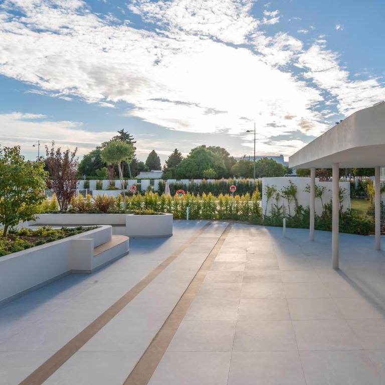 Newly Built 3 BDRM Luxury Apt Close to the Beach - Apartamento de 3 dormitorios - 46
