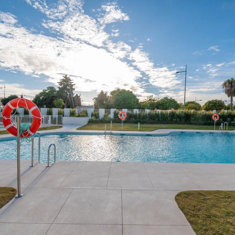 Newly Built 3 BDRM Luxury Apt Close to the Beach - Apartamento de 3 dormitorios - 2
