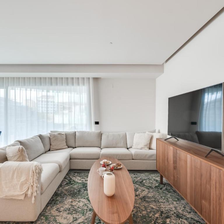 Newly Built 3 BDRM Luxury Apt Close to the Beach - Apartamento de 3 dormitorios - 11