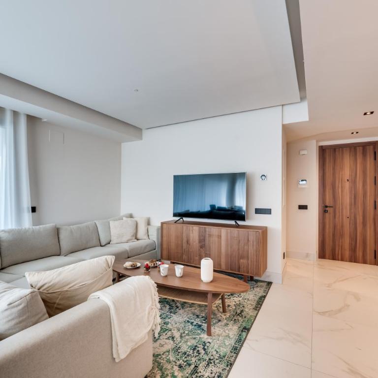 Newly Built 3 BDRM Luxury Apt Close to the Beach - Apartamento de 3 dormitorios - 10