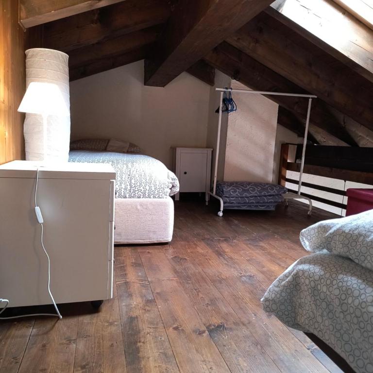 Petit Royal - Maisons de Charme Valle d'Aosta - Appartamento per 6 persone - con Balcone, Giardino e Soppalco - Appartamento con 2 Camere da Letto - 27