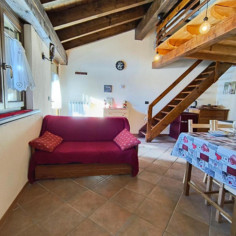 Petit Royal - Maisons de Charme Valle d'Aosta - Appartamento per 6 persone - con Balcone, Giardino e Soppalco - Appartamento con 2 Camere da Letto - 32