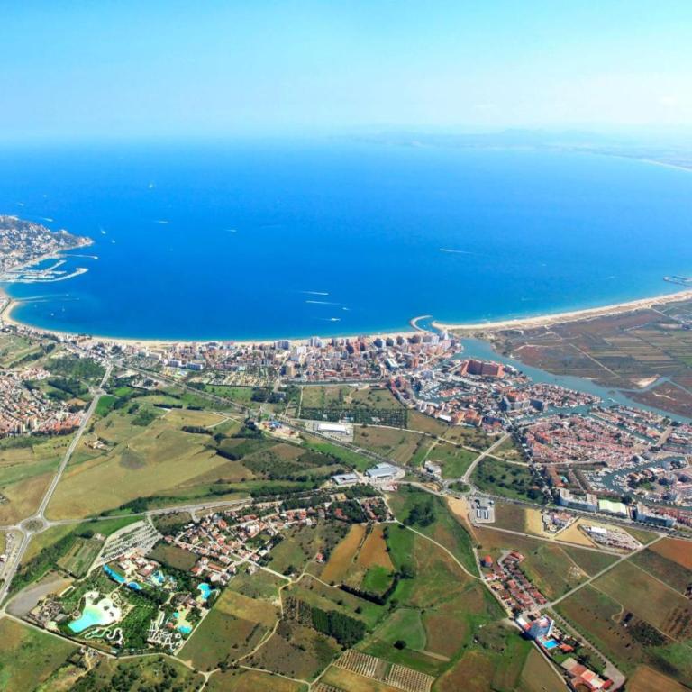 Apartment in Roses near Canyelles Beach - Two-Bedroom Apartment - 27
