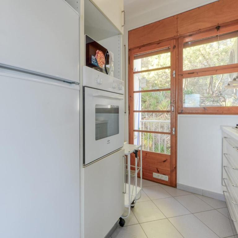 Apartment in Roses near Canyelles Beach - Two-Bedroom Apartment - 13