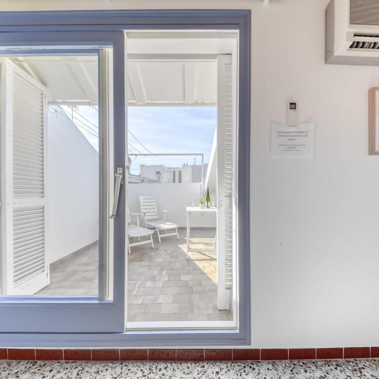Apartment in Roses with Terrace Views - Three-Bedroom Apartment - 29